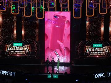 R11還有熱力紅!OPPO用一場晚會顛覆大家對發表會的想像